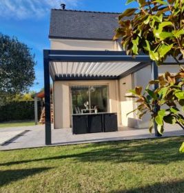 Pergola bioclimatique adossée de 4x4m