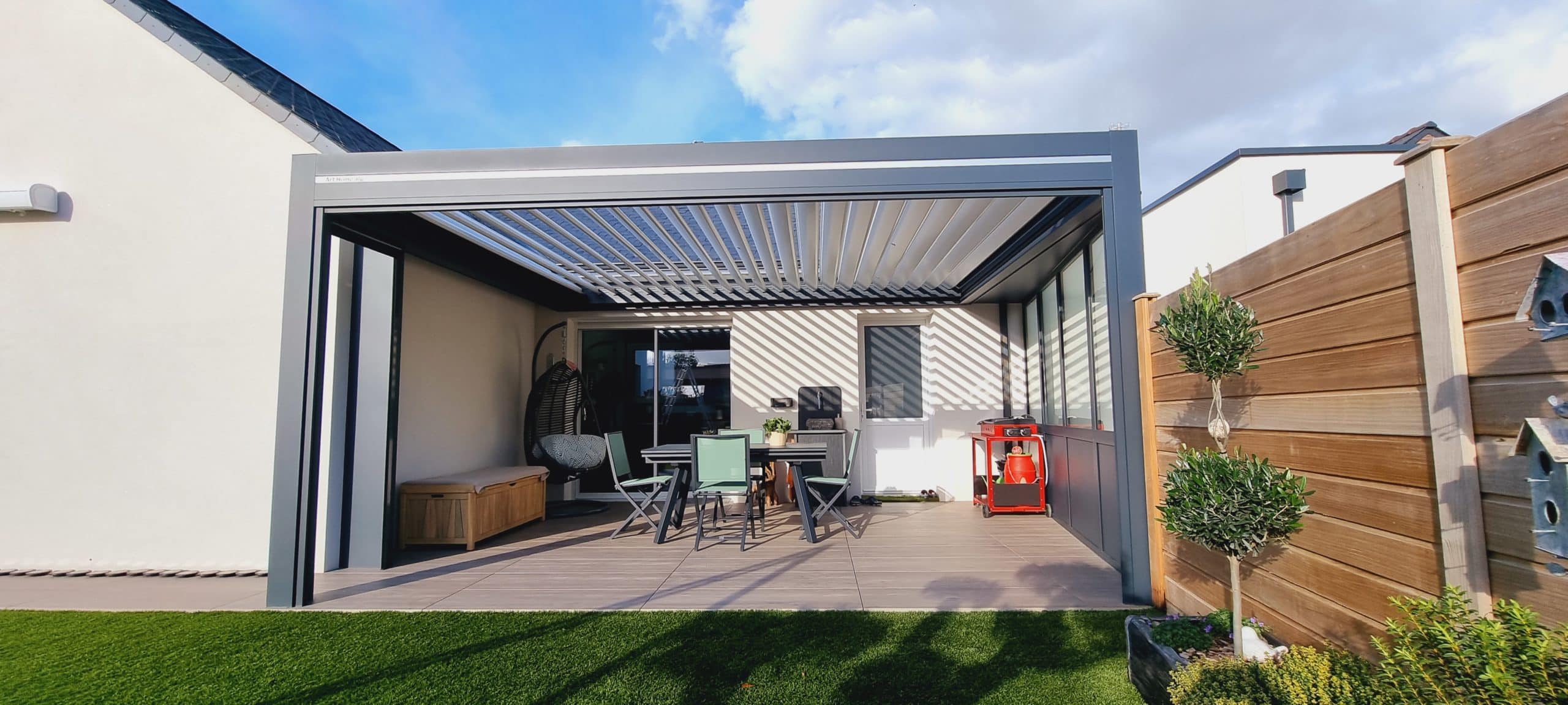 pergola bioclimatique ste gemmes