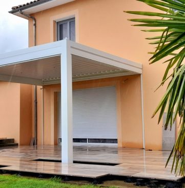 Pergola bioclimatique bournand