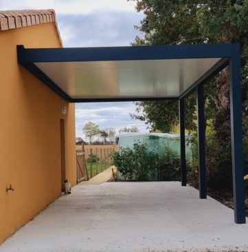 Carport près d'Angers à Valanjou