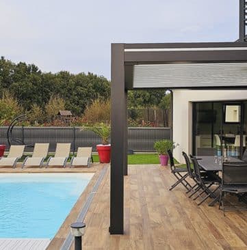 pergola bioclimatique piscine jardin angers andard maine-et-loire
