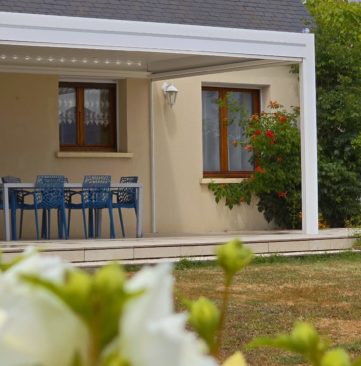 pergola bioclimatique blanche saumur outdoor project 49
